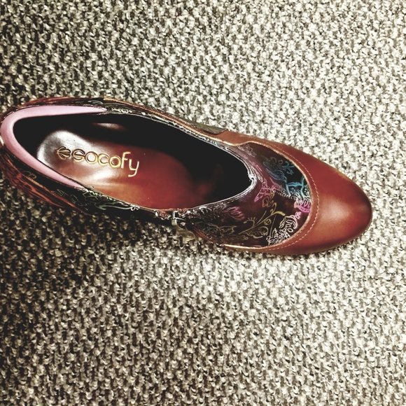 SOCOFY Flowers Leather Stitching Zipper Pumps - Picture 8 of 8